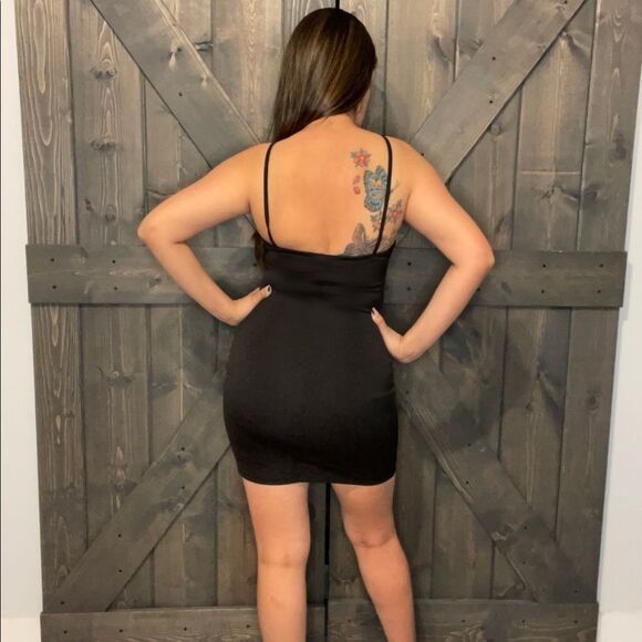 4/$25 Black dress - Picture 5 of 5